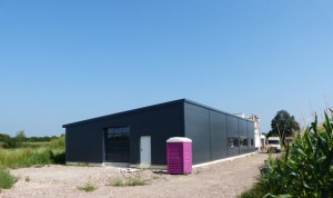 Pultdachhalle für Werkstoffprüfungen